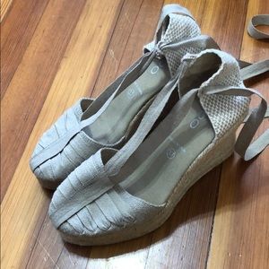 Tan Aldo Wedge size 37(7)